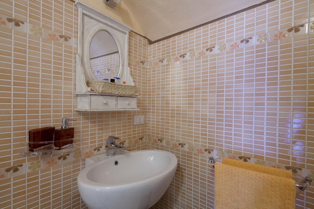 B&B La Pulce Dorata 물라조 외부 사진