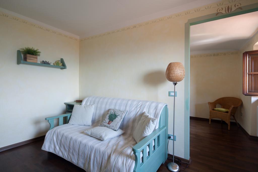 B&B La Pulce Dorata 물라조 외부 사진